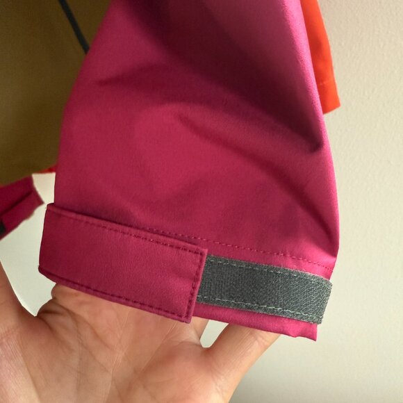 COTOPAXI CIELO RAIN JACKET - WOMEN'S SMALL - Picture 3 of 6